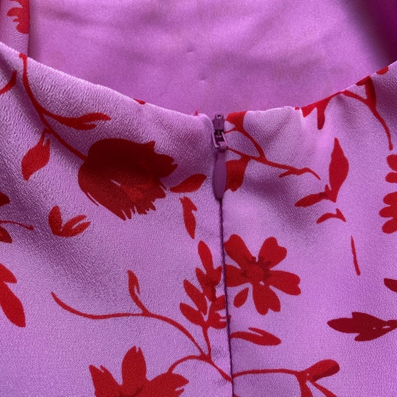 LIKELY Brand. Size 6. Colour Pink and Red - Picture 10 of 10